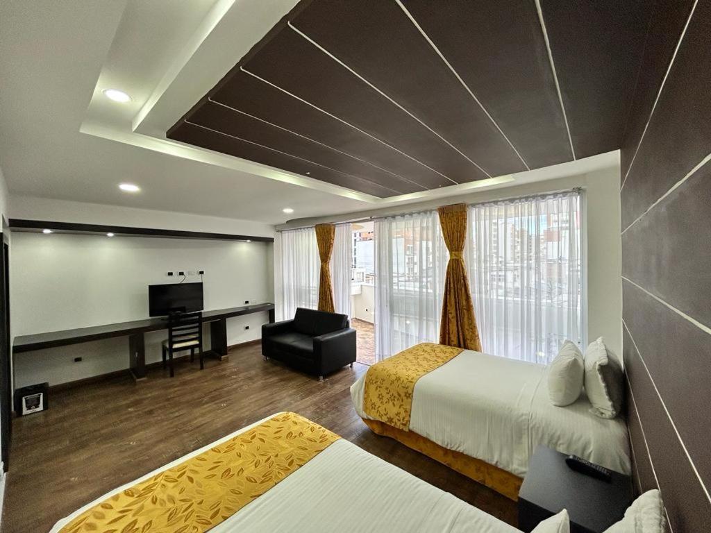 פאסטו Hotel Palermo Suite מראה חיצוני תמונה