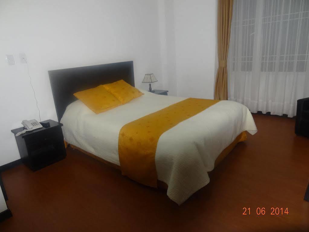 פאסטו Hotel Palermo Suite מראה חיצוני תמונה
