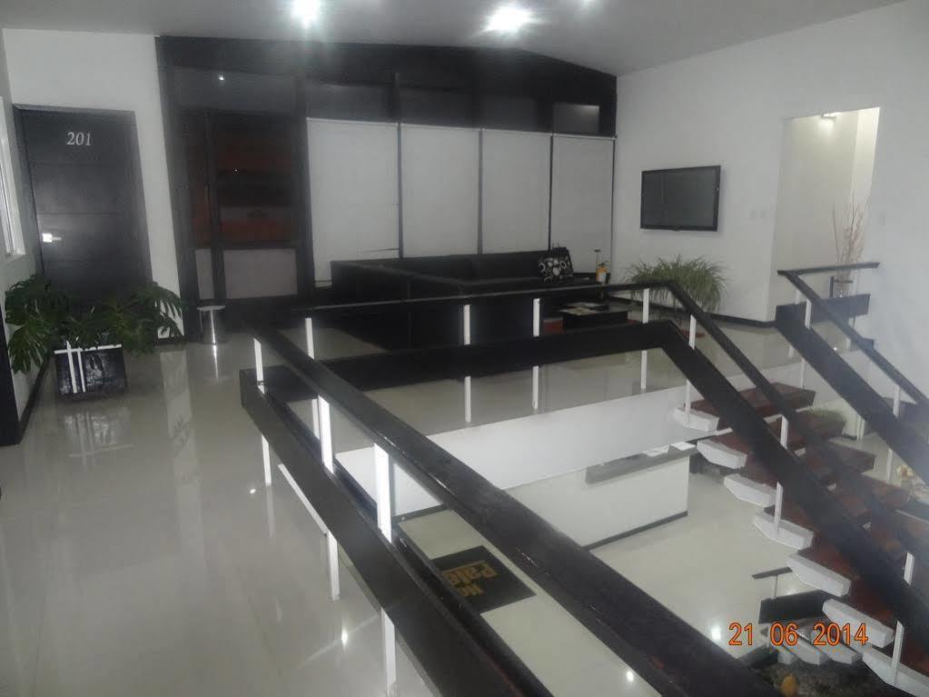 פאסטו Hotel Palermo Suite מראה חיצוני תמונה