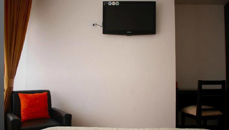 פאסטו Hotel Palermo Suite מראה חיצוני תמונה